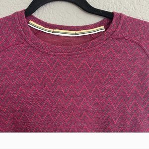 Smartwool pink chevron base layer shirt